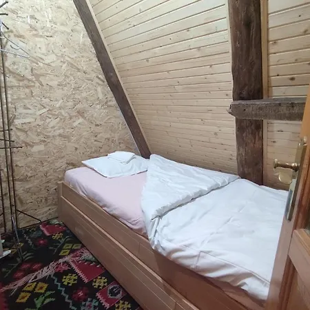 Privatunterkunft Na Krovu Svijeta *