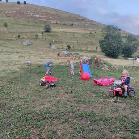 Na Krovu Svijeta *